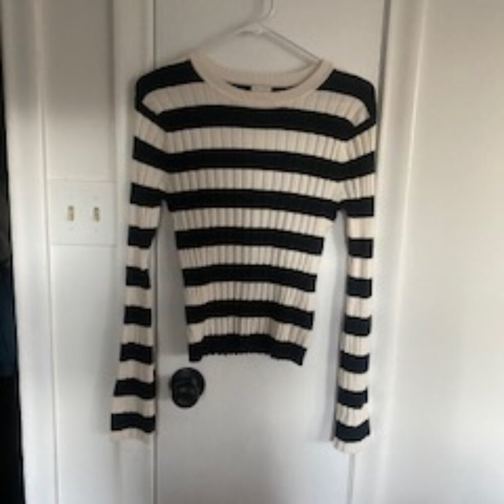A New Day Striped Ribbed Sweater NWT Black & White - Picture 2 of 6